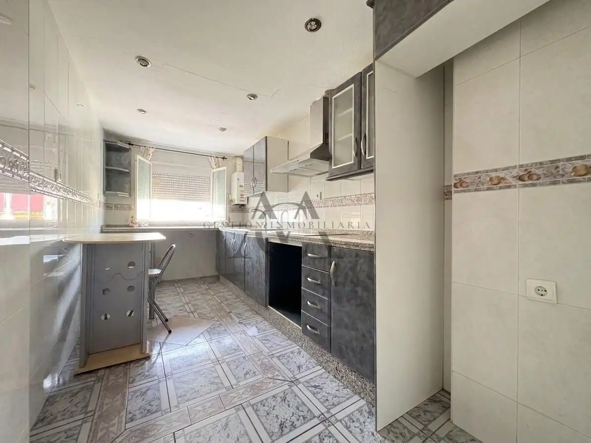 Piso en venta en Poleares
