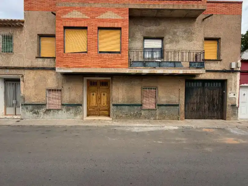 Vista exterior de Pis en venda en Argamasilla de Alba