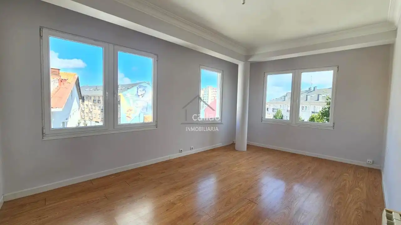 Bedroom of Flat for rent in Ferrol  with Heating and Storage room