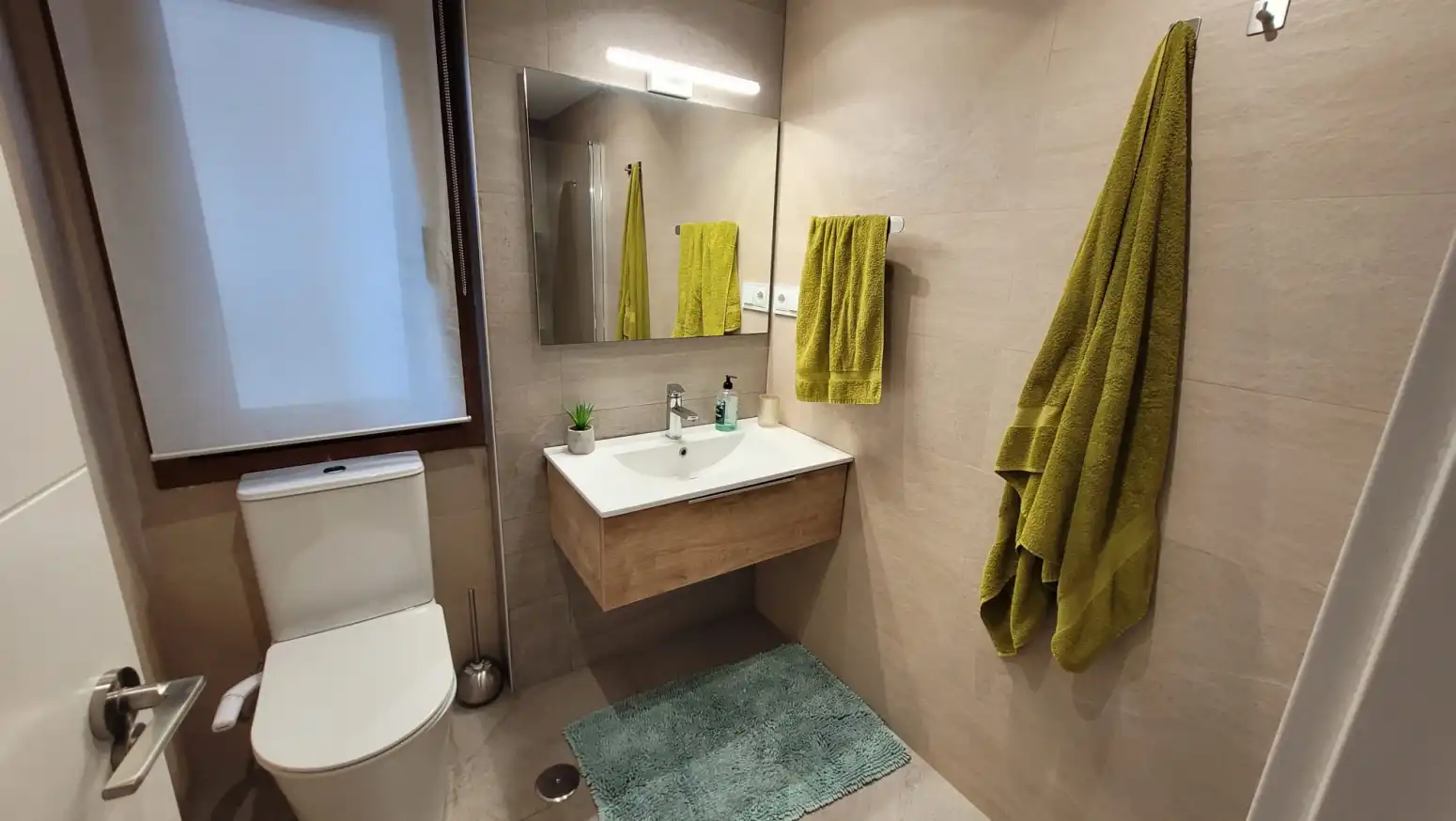 Bathroom of Flat for sale in Este