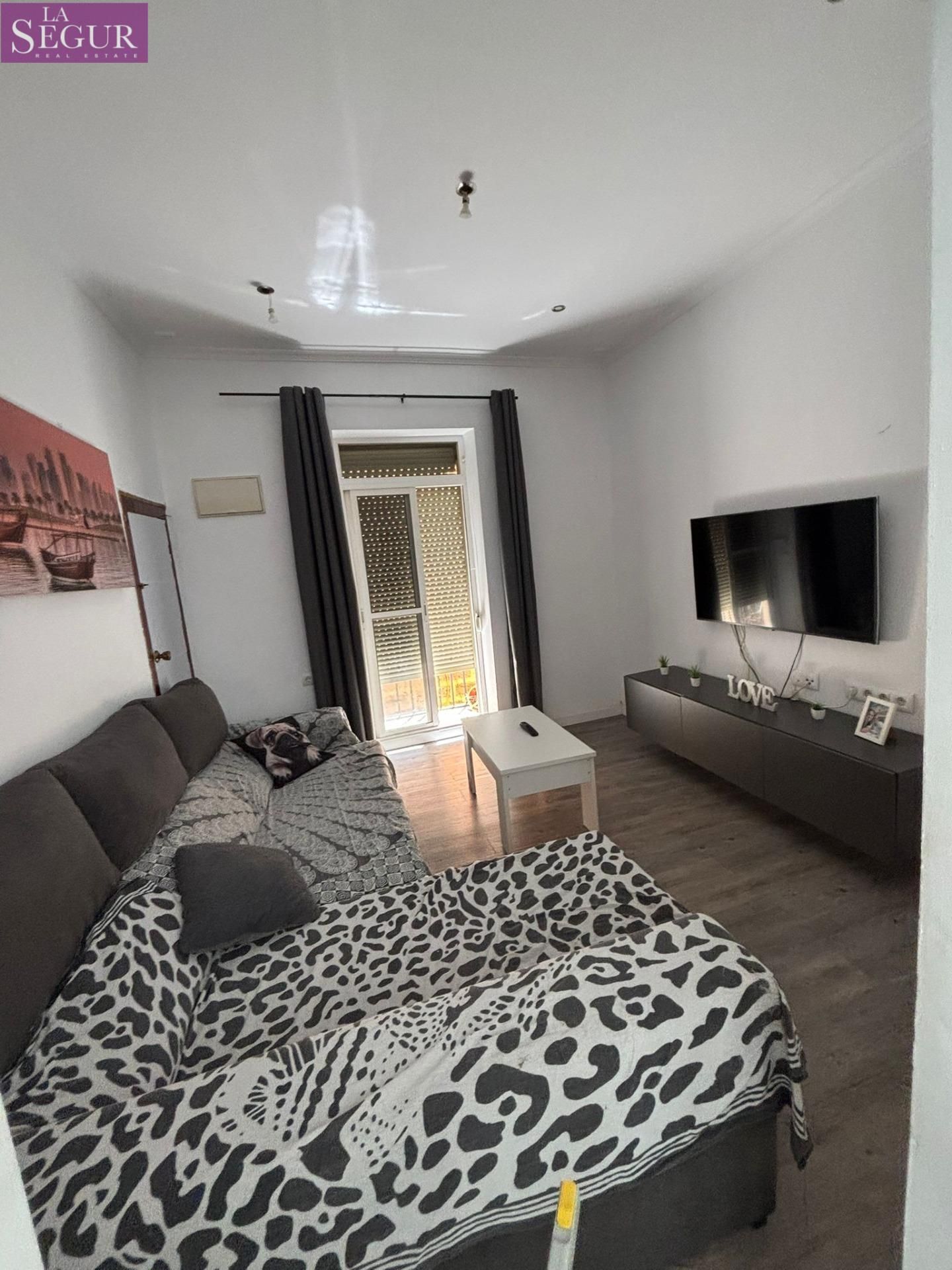 Habitación de Piso en venta en  Cádiz Capital