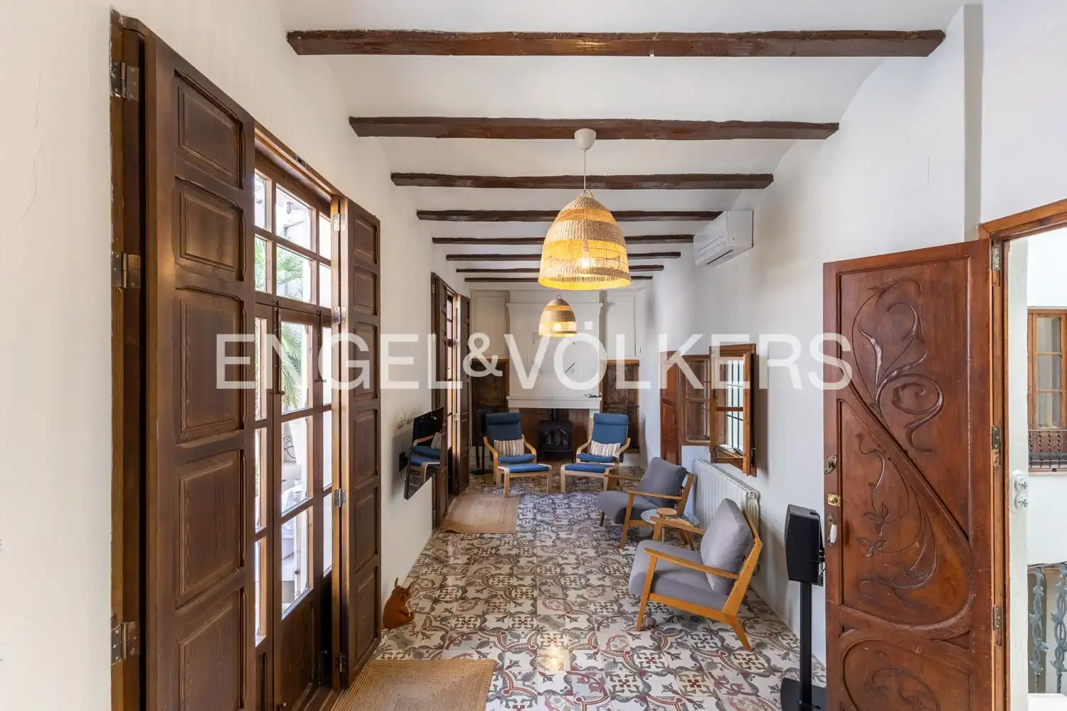 Sala d'estar de Casa adosada en venda en Xàtiva amb Calefacció, Terrassa i Piscina