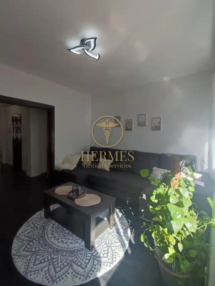 Sala de estar de Piso en venta en O Porriño   con Calefacción, Terraza y Trastero