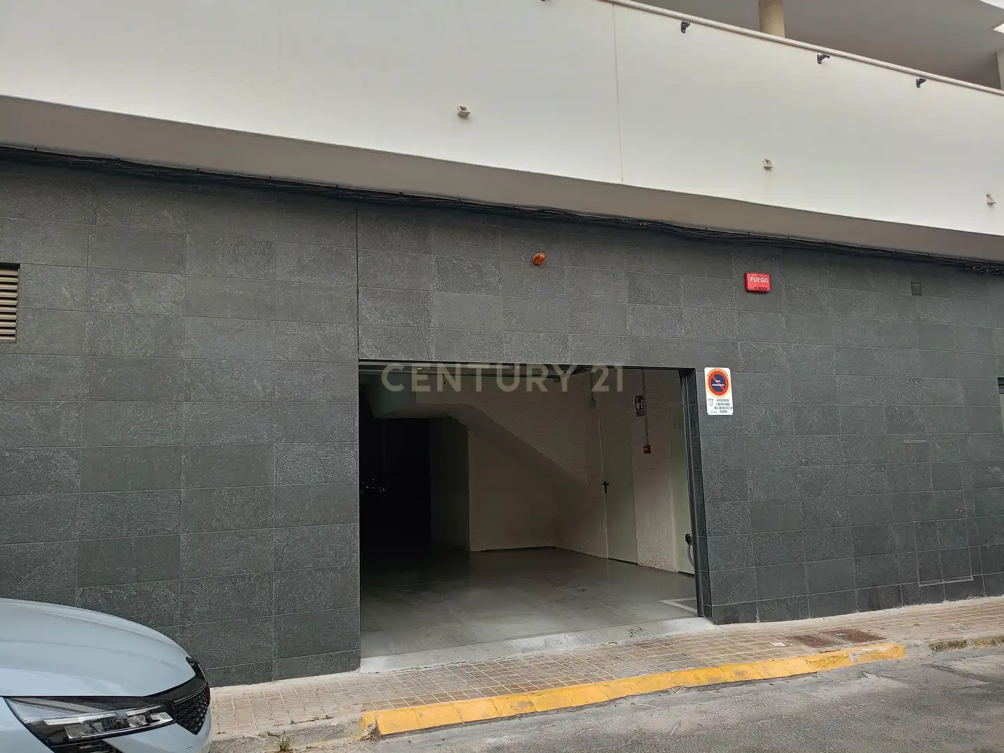 Vista exterior de Garatge en venda en Paterna