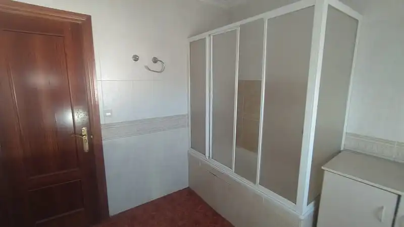 Houses for sale in C/ Plaza, Jimena