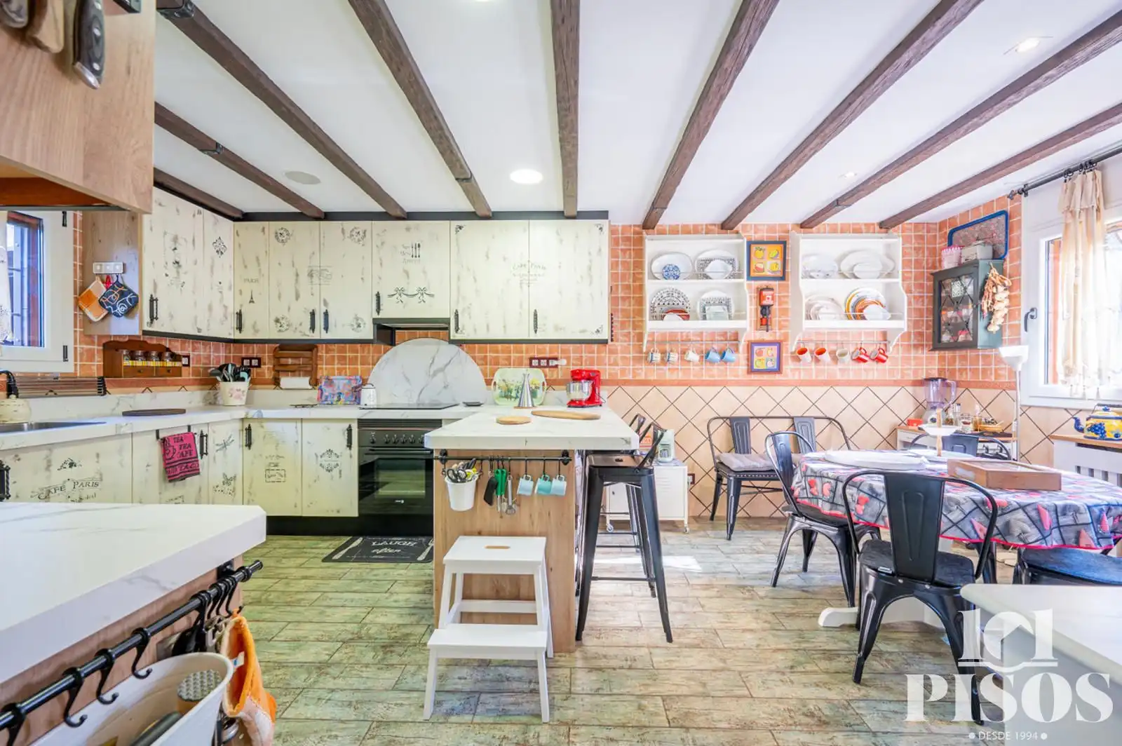 Cocina de Casa o chalet en venta en Rubí con Aire acondicionado, Calefacción y Trastero