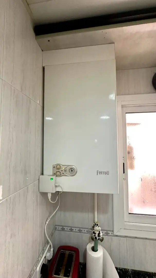 Baño de Planta baja en venta en Barcelona con Aire acondicionado, Calefacción y Terraza