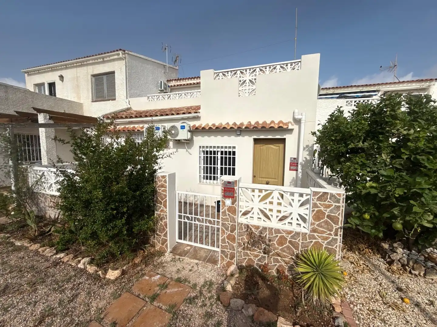 Villa avec terrasse à vendre à Zona Carrefour - Urbanizaciones