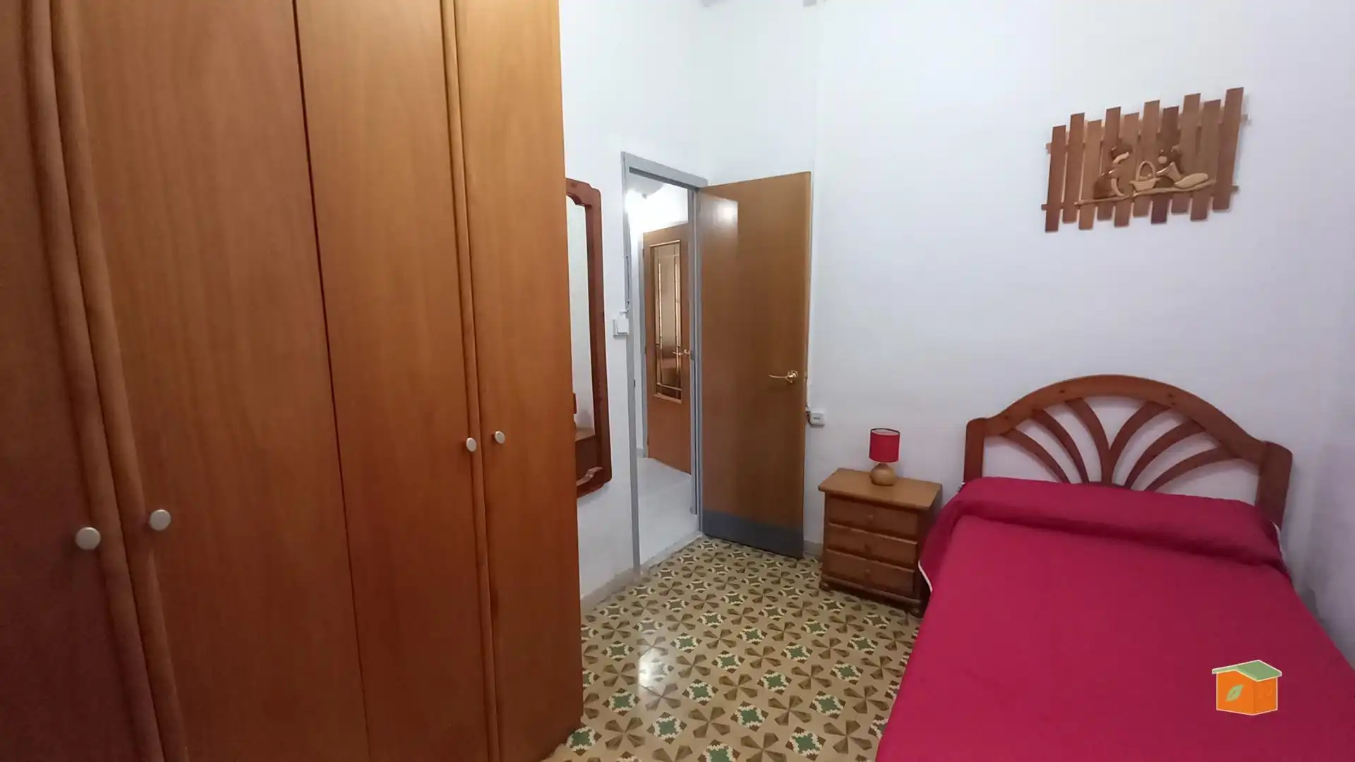 Dormitori de Casa adosada en venda en Godall amb Traster i Moblat