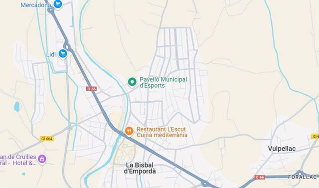 Casa-chalet en Venta en La Bisbal d'Empordà