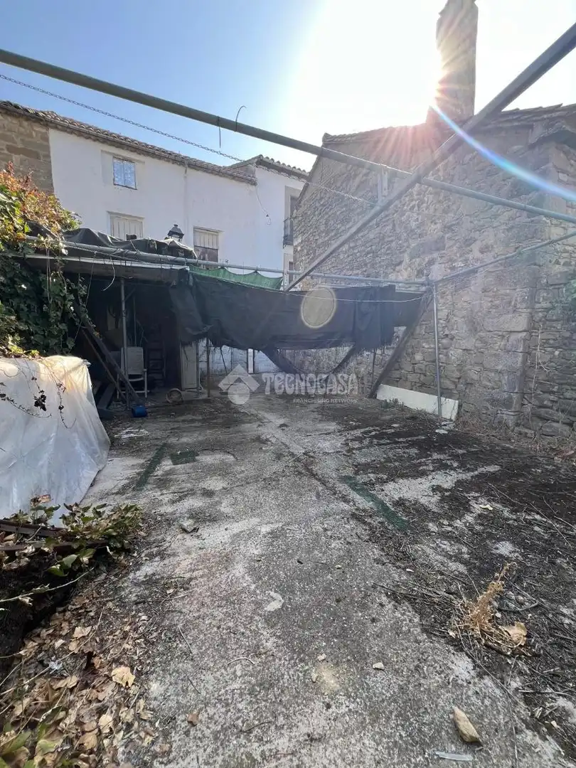 Residential for sale in Baeza