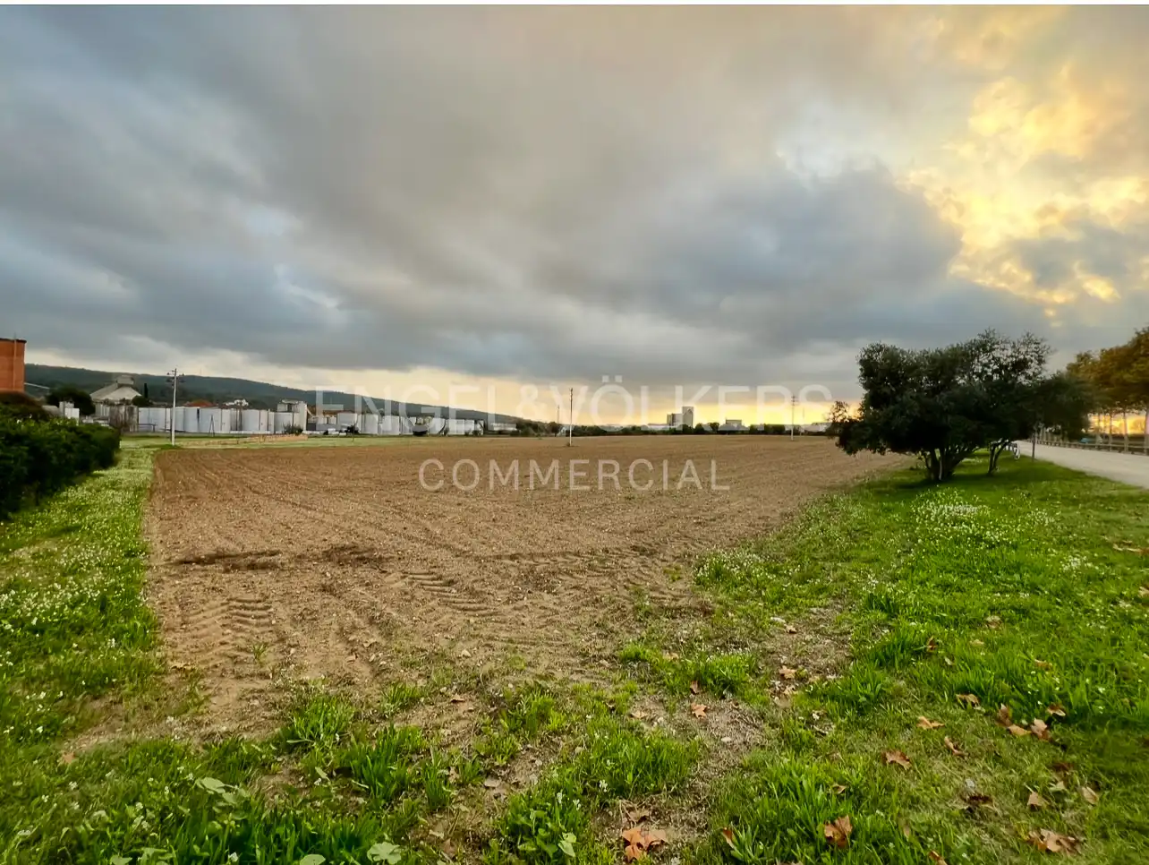 Terreno industrial en venta en Santa Margarida I Els Monjos