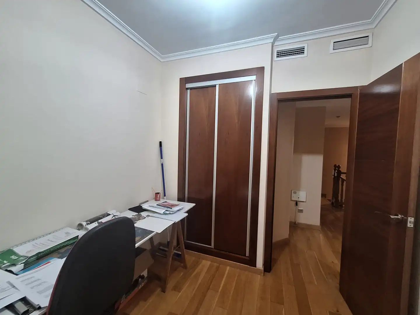 Dormitori de Casa adosada en venda en Sueca amb Aire condicionat, Parquet i Terrassa