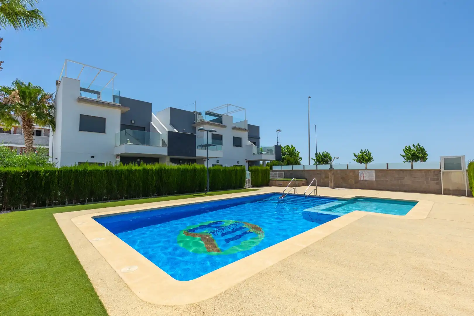 Swimming pool of Ground floor for sale in Pilar de la Horadada  with Air Conditioner, Terrace and Swimming Pool