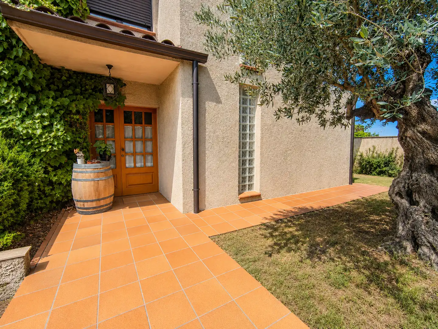 Chalet con piscina en venta en NARCIS MONTURIOL, imagen 97