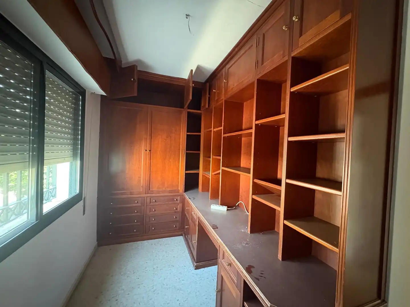 Detached homes for sale in Sevilla  with Storage room and Balcony