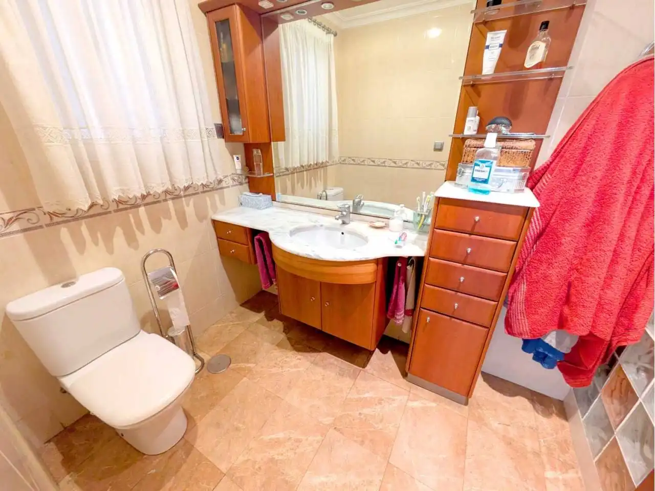 Baño de Piso en venta en Plaza de Toros - Avenida Chapí - Trinquete  