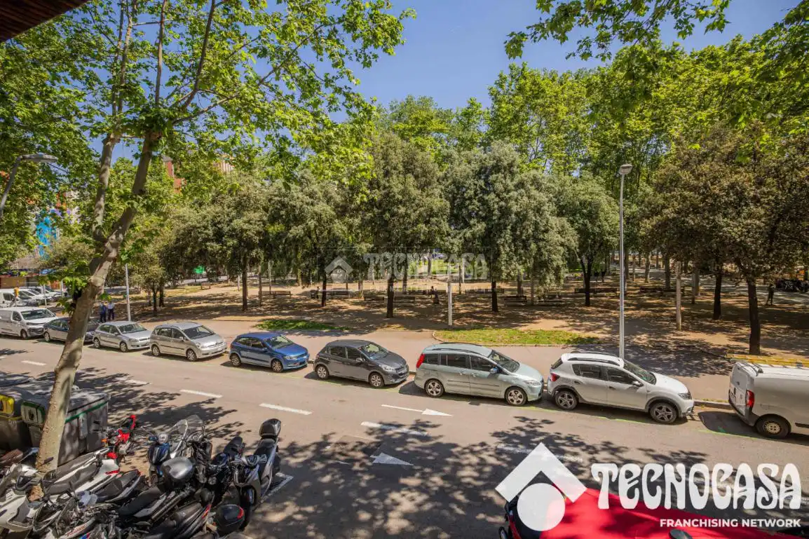 Flat for sale in Sant Martí