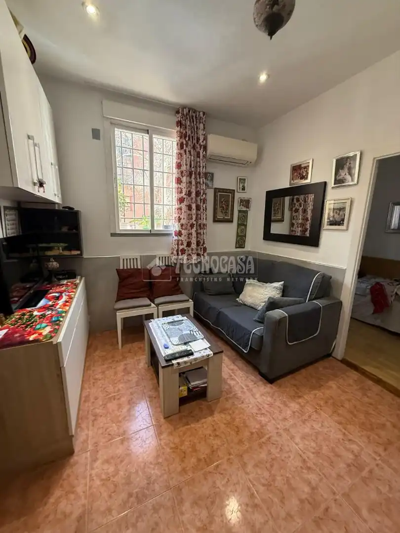 Living room of Flat for sale in Madrid  with Air Conditioner and Heating