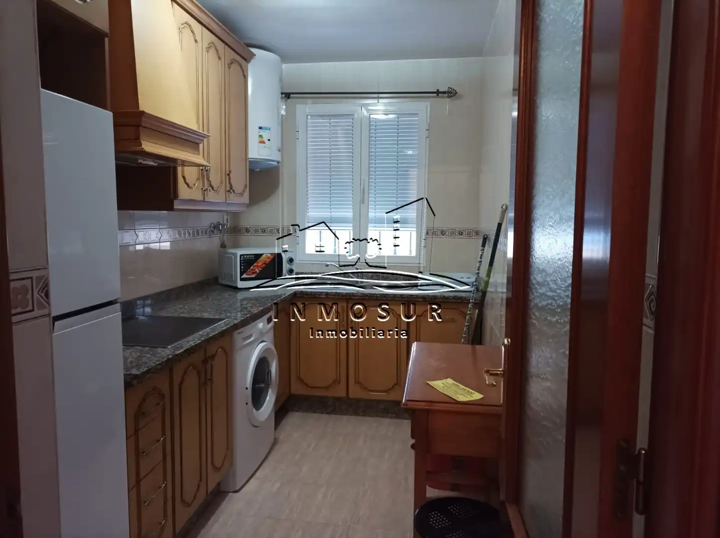 Küche von Wohnung zur Miete in Lucena mit Abstellraum