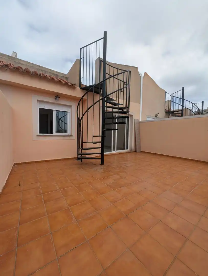 Attique avec terrasse à vendre à Urbanizacion Hacienda Casares 4, imagen 2
