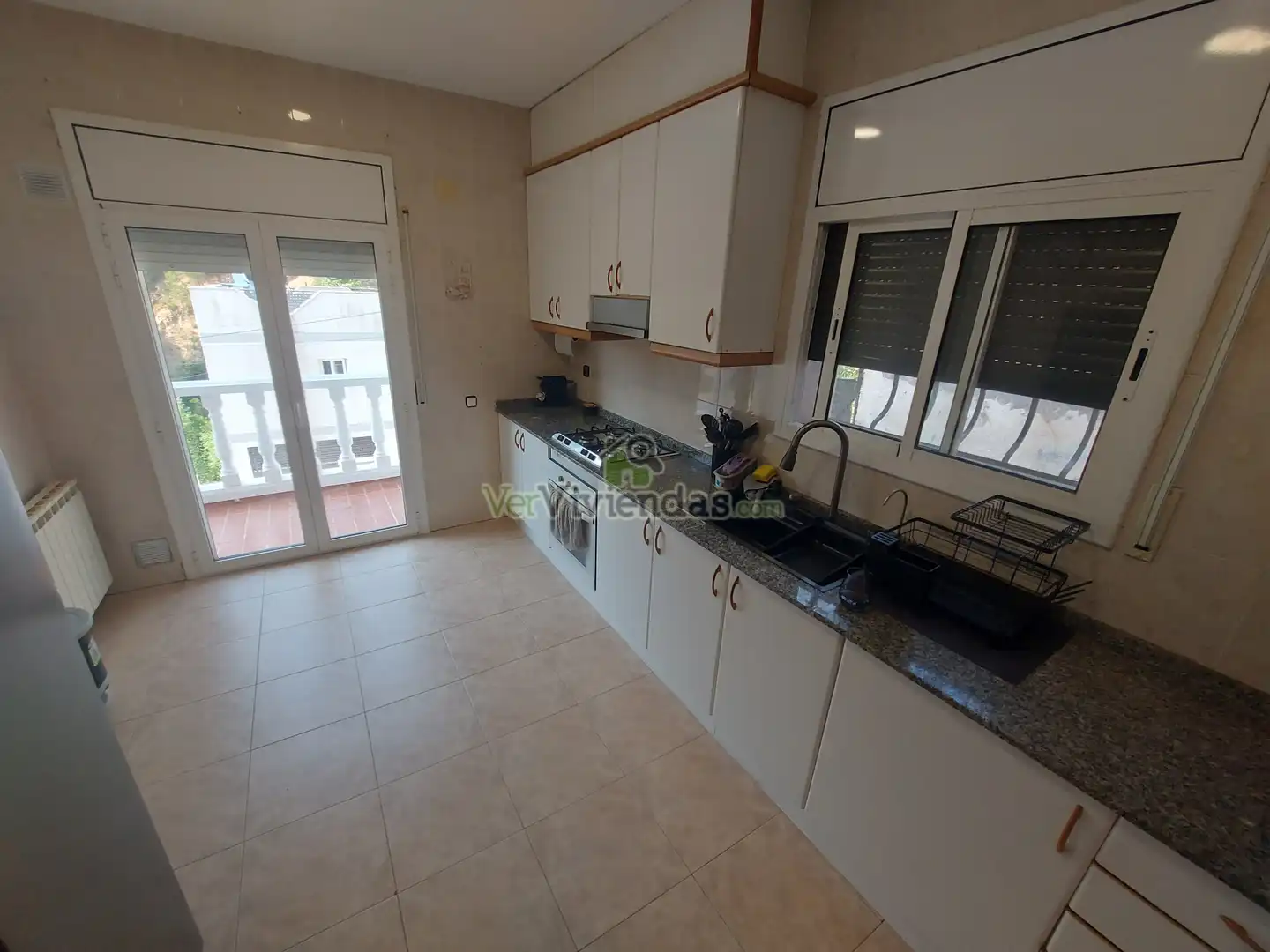 Cuina de Casa o xalet en venda en Abrera amb Aire condicionat, Calefacció i Jardí privat