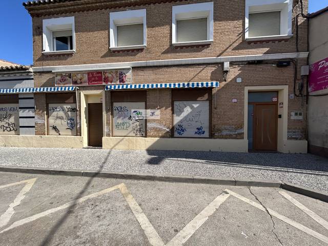 Local comercial en Alquiler en AVENIDA SANTA ISABEL en Santa Isabel