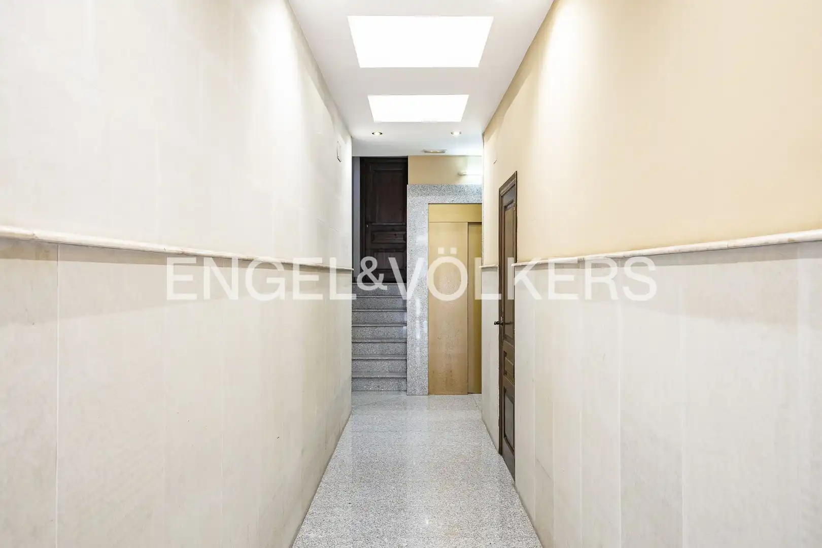 Dúplex en venta en Llinars del Vallès con Calefacción, Parquet y Terraza