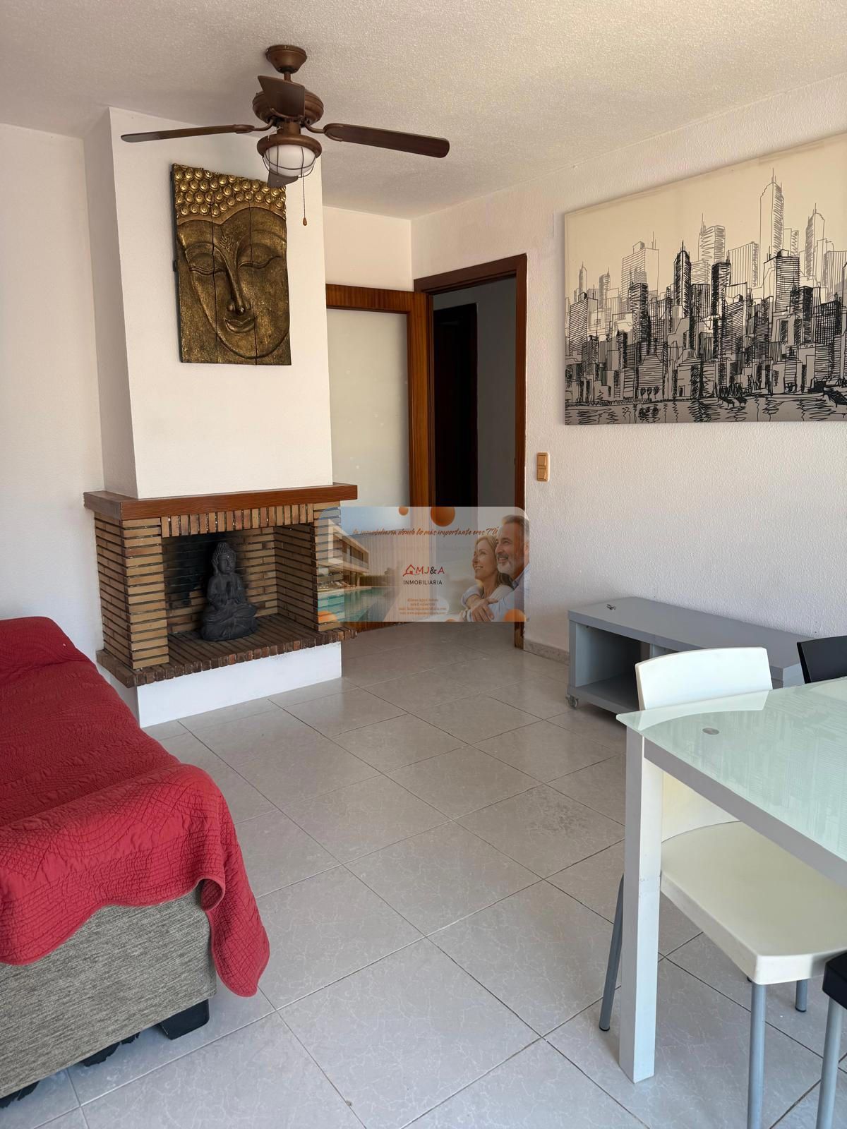 Sala d'estar de Pis de lloguer en Castellón de la Plana / Castelló de la Plana amb Calefacció, Moblat i Forn