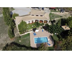 Exterior view of House or chalet for sale in Sant Sadurní d'Anoia  with Air Conditioner, Terrace and Swimming Pool