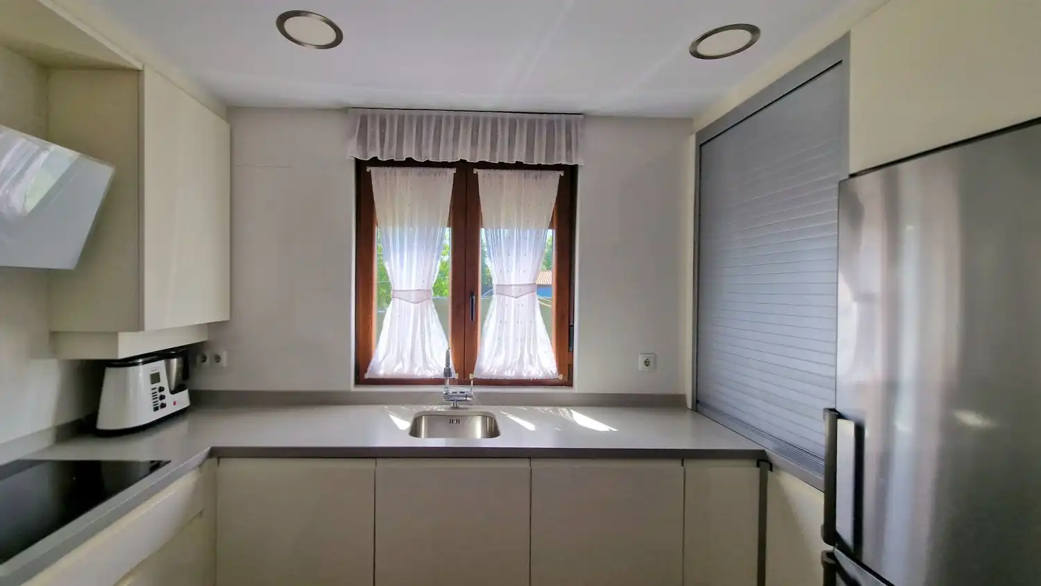 Kitchen of Houses for sale in Polanco  with Heating, Terrace and Storage room