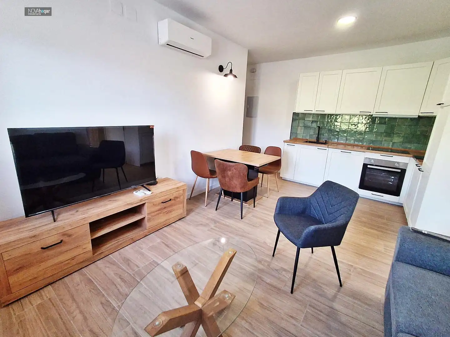 Wohnzimmer von Wohnung zur Miete in Málaga mit Klimaanlage, Heizung und Möbliert