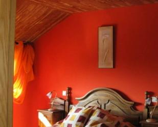 Dormitori de Casa o xalet en venda en Noez amb Aire condicionat, Calefacció i Moblat