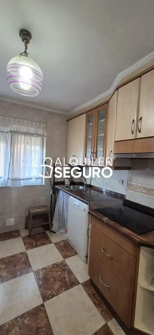 Kitchen of Flat for rent in Gijón 