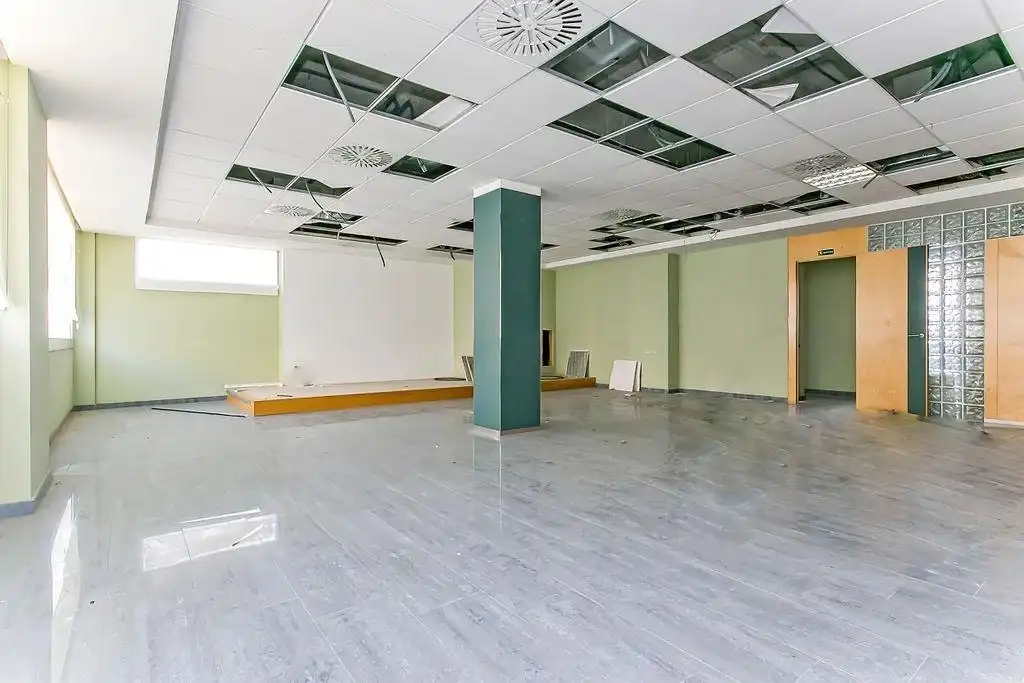 Local comercial en venda a PARE GARI, imagen 18