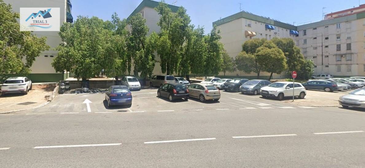 Parking of Flat for sale in  Sevilla Capital