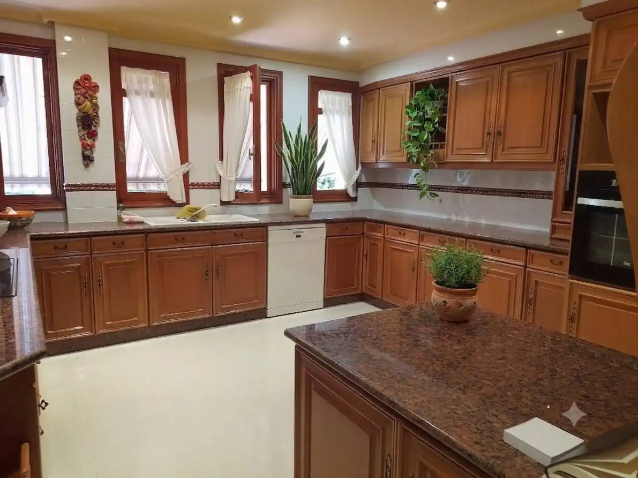 Küche von Haus oder Chalet zum Verkauf in Ibi mit Heizung, Privatgarten und Terrasse