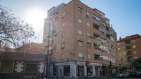 Außenansicht von Wohnung zum verkauf in  Granada Capital mit Klimaanlage und Balkon