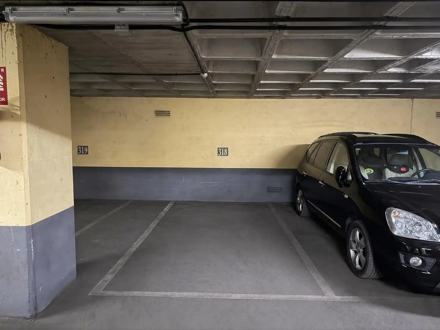 Garage zur Miete in Ibiza de Madrid, Retiro