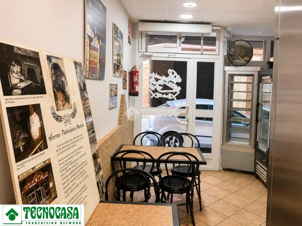 Local de alquiler en Manises con Aire acondicionado y Amueblado
