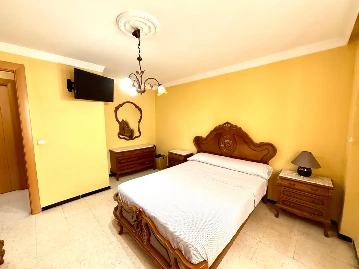 Bedroom of Flat for sale in Fuengirola  with Air Conditioner and Terrace
