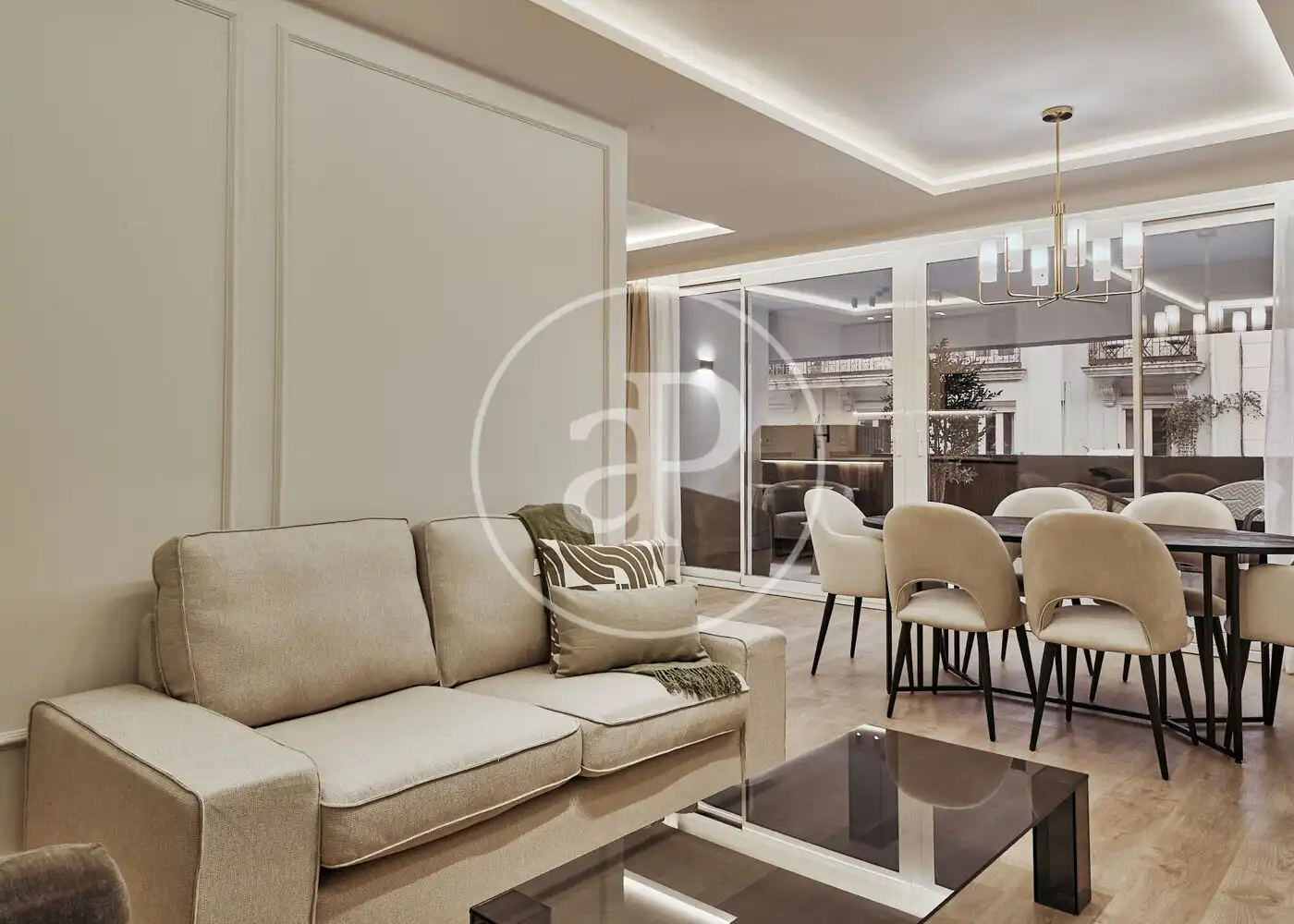 Living room of Flat for sale in Madrid  with Air Conditioner, Heating and Terrace