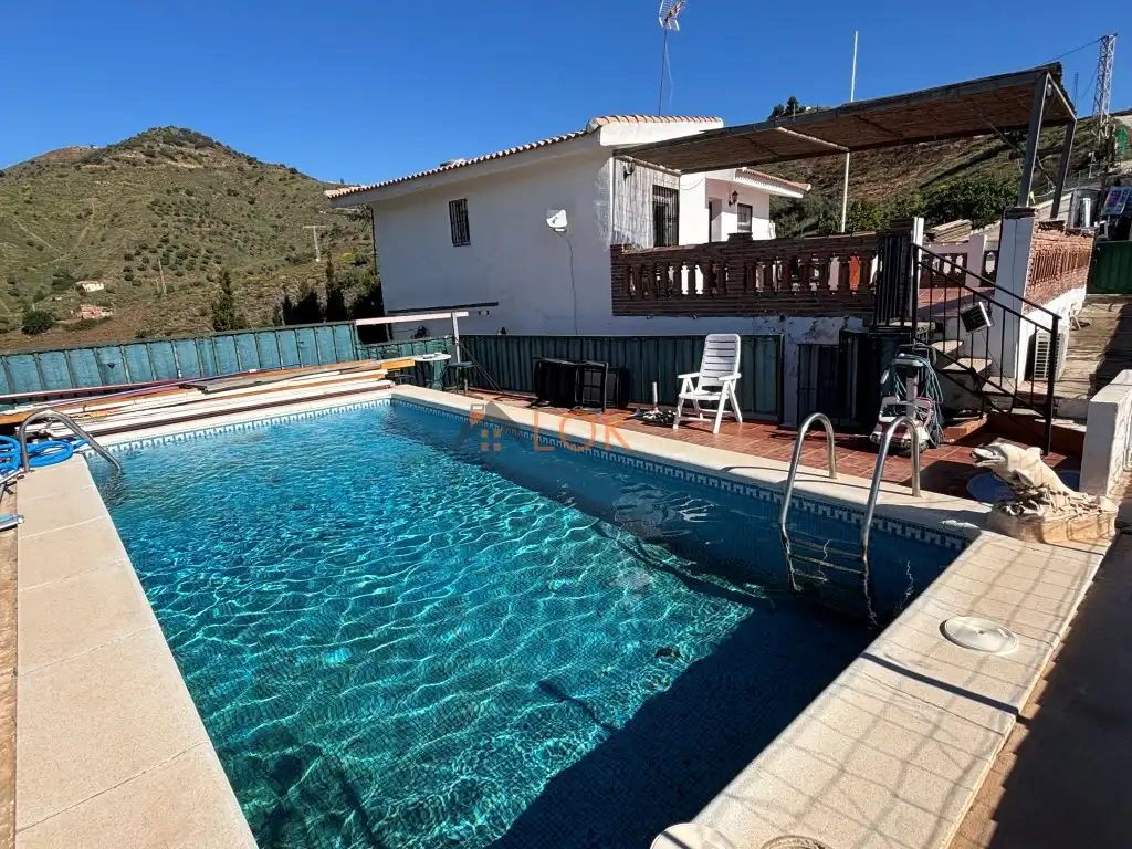 Swimming pool of Houses for sale in El Borge  with Terrace and Swimming Pool