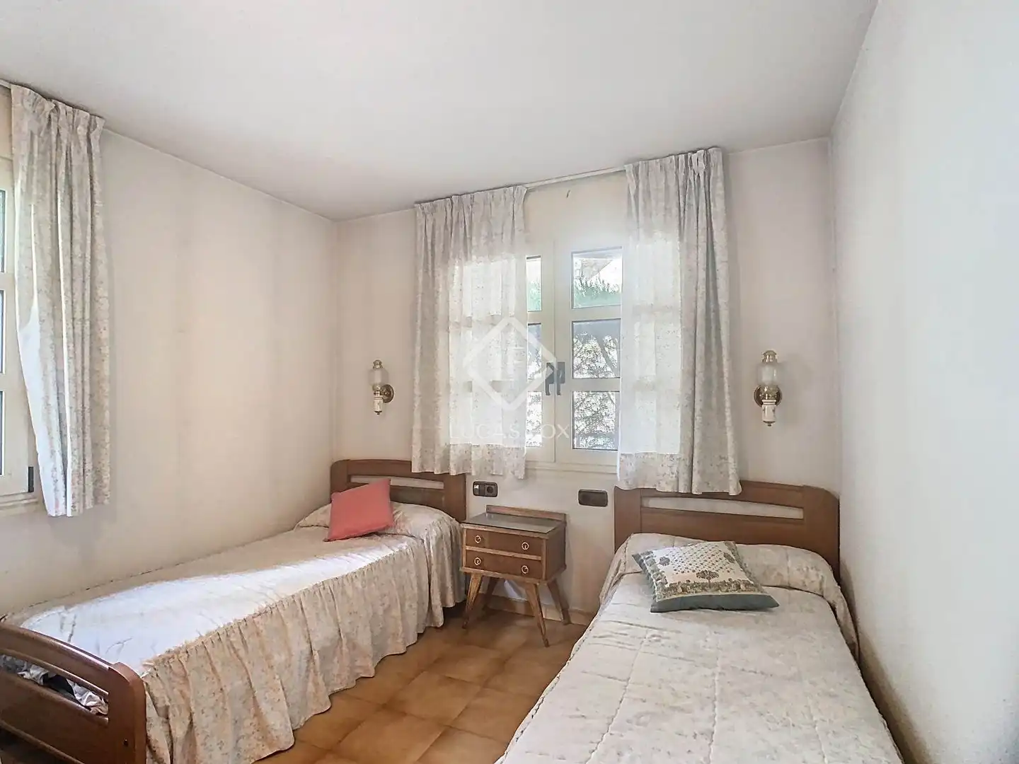 Habitación de Casa o chalet en venta en Escaldes – Engordany con Calefacción, Jardín privado y Parquet