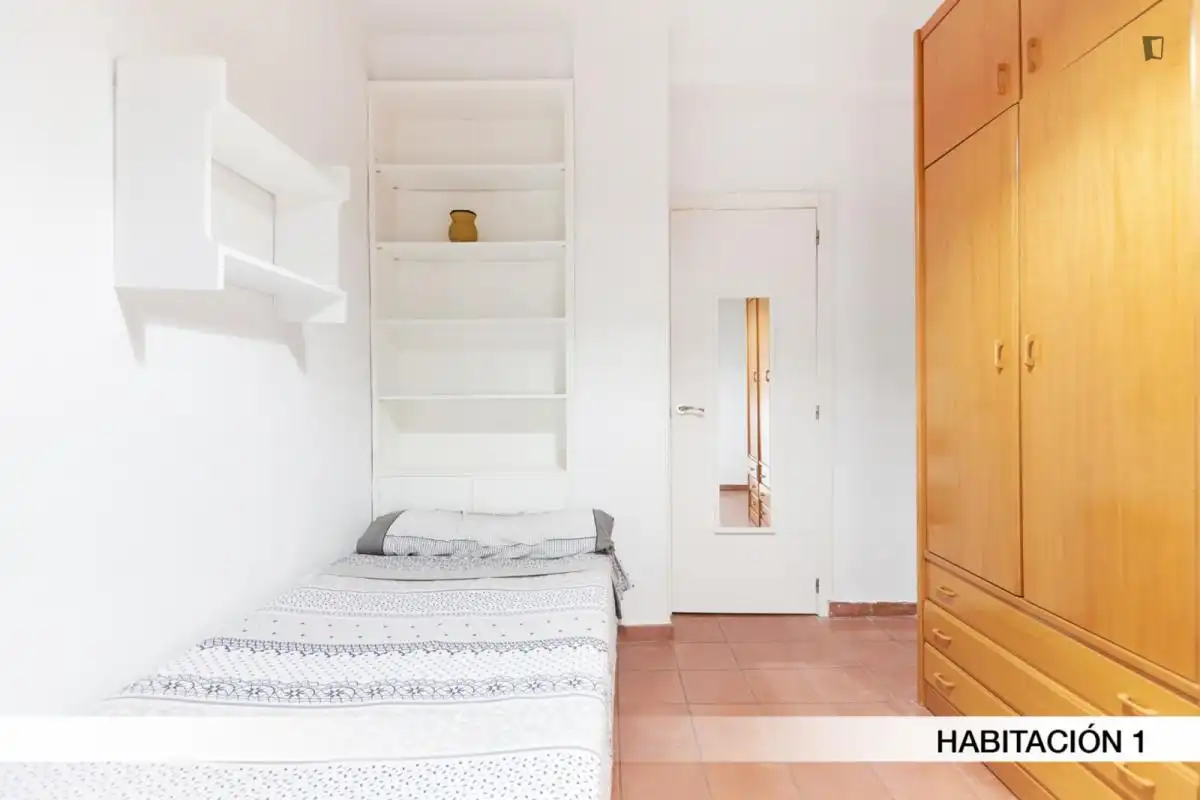 Habitació a Sevilla, Sevilla