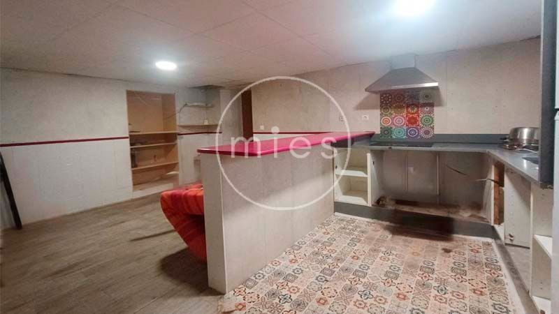 Single-family semi-detached for sale in Chiva  with Storage room