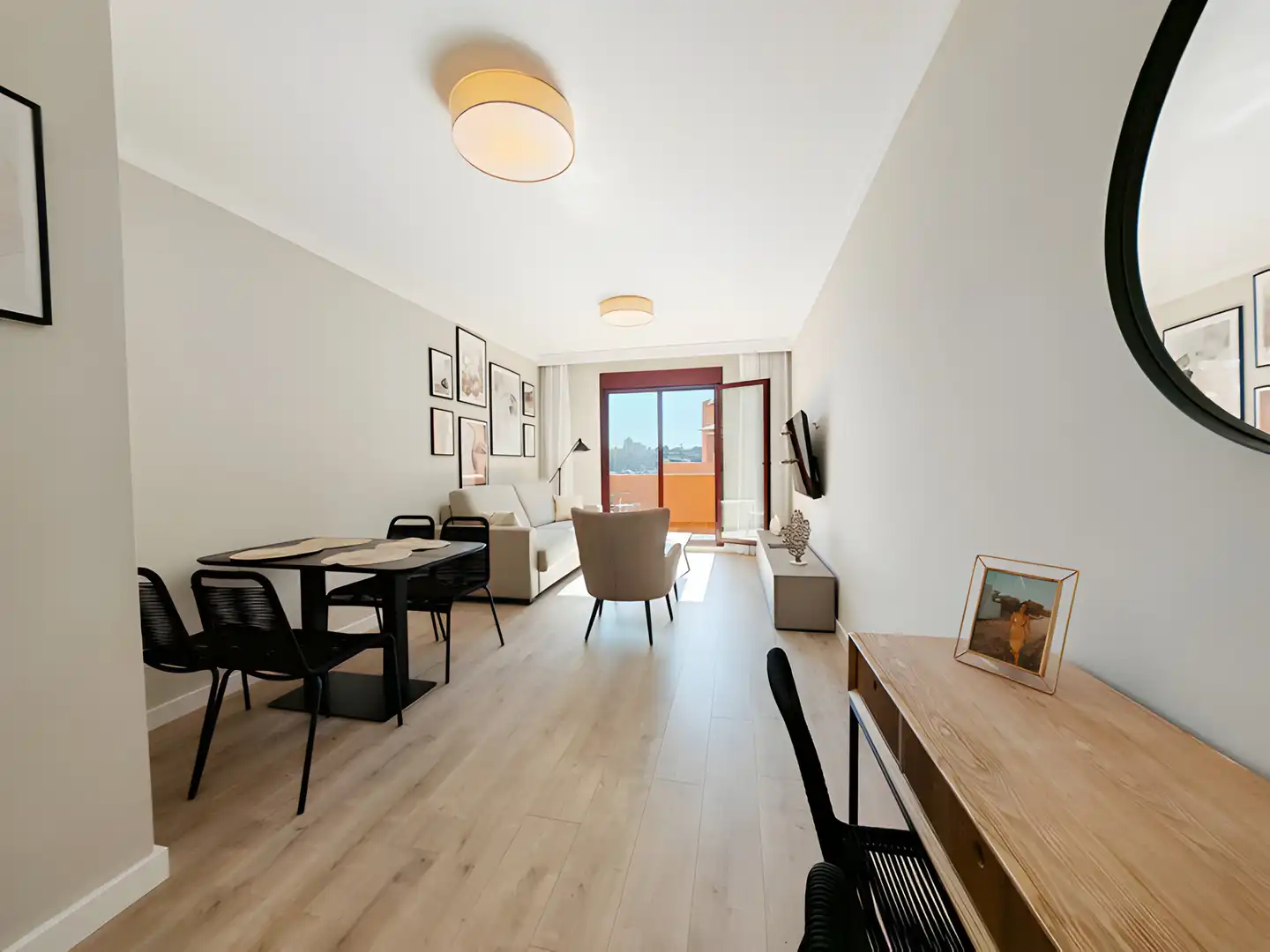 Penthouse with pool for sale in Benahavís pueblo, imagen 2