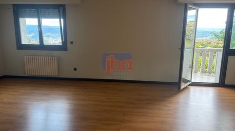 Foto 2 de Casa o xalet de lloguer a Barbadás, Ourense