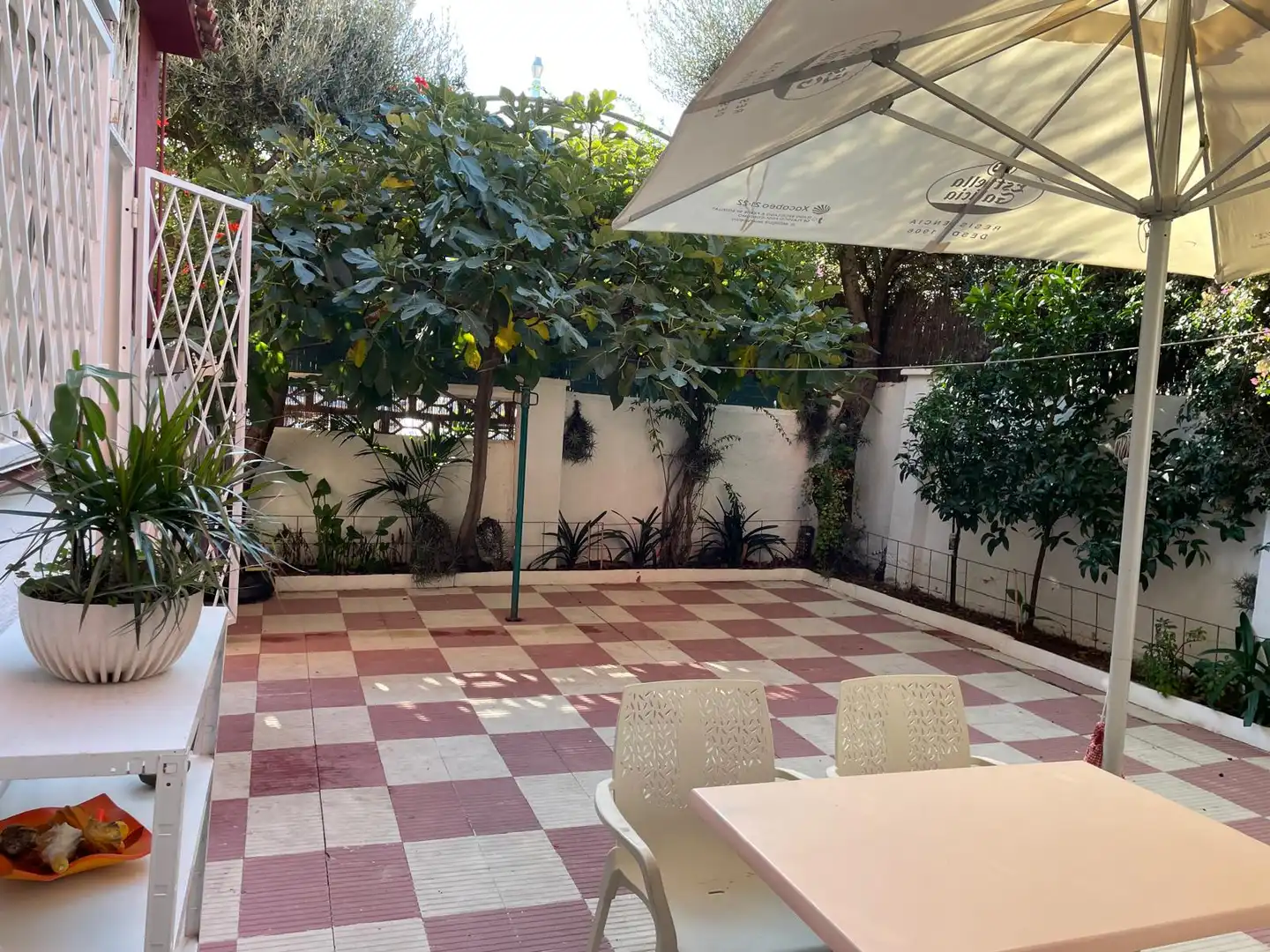 Terrasse von Erdgeschoss zum Verkauf in Calella mit Klimaanlage, Heizung und Terrasse