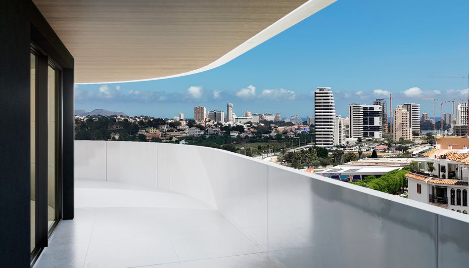 Foto 0 de Obra nueva en Calpe a 300 m de la playa con piscina infinity, spa y gimnasio